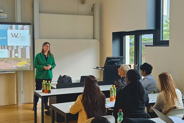 Der Lehrgang fokussiert darauf, wie Munition gemäß den Richtlinien der UN korrekt gelagert wird. (Foto: Bundesheer/Werner Kernmaier)