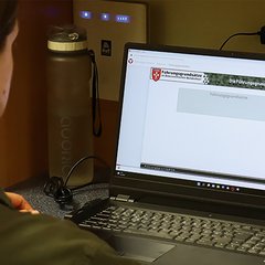 Die Unteroffiziersanwärter tracken regelmäßig ihre Lernziele. (Foto: Bundesheer/HUAk)