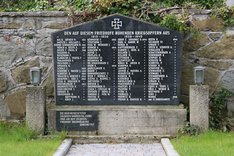 Kriegsgrab am Friedhof von Wilhelmsburg. (Foto: RedTD/Keusch)