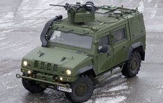 Das Gefechts- und Mehrzweckfahrzeug Husar kann Soldaten geschützt und im Gelände transportieren. (Foto: HBF/H. Minich)