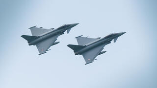 Das Foto zeigt zwei Eurofighter in der Luft. (Symbolfoto: Bundesheer/HBF/Pusch)