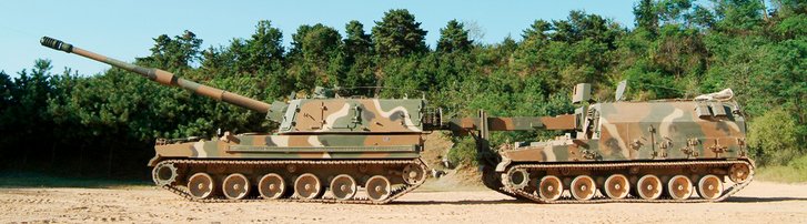 K9 'Thunder' mit Munitionsversorgungsfahrzeug K10 ARV. (Foto: Hanwha Techwin)