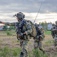 Im Jagdkampf sind die Soldaten in hochbeweglichen, dezentralen und mit modernster Ausrüstung ausgestatteten, kleinen Elementen eingesetzt. (Foto: Kdo7.JgBrig/JaK)