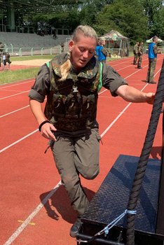 Marina Aschauer beim Military Fitness Cup in Deutschland. (Foto: Archiv Aschauer)