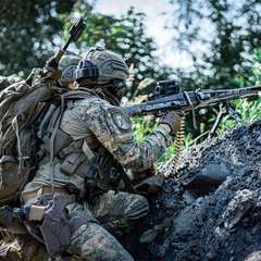 Die unmittelbare Feuerunterstützung übernimmt ein MG-Trupp. (Foto: Bundesheer/Paul Kulec)