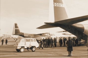 Die Verlegung der Soldaten für den Einsatz im Kongo im Jahr 1960. (Foto: ÖBH)