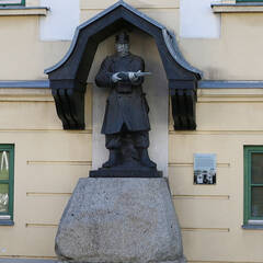 Der Wehrmann in Eisen erinnert in Wieselburg an den Ersten Weltkrieg (Foto: Franz Wiesenhofer).
