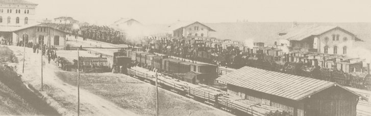 Lokomotiven der Königlichen Sächsischen Staatseisenbahn bei der Flucht nach Böhmen (Eger) während des Deutschen Krieges (1866). (Foto: Rbd Dresden from the Book: Preuß/Preuß: Sächsische Staatseisenbahnen 1991; user:Liesel; gemeinfrei)