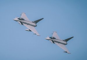 Zwei Eurofighter des Österreichischen Bundesheeres bei einem Übungsflug. (Foto: Bundesheer/Daniel Trippolt)