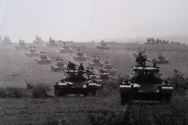 Kampfpanzer M47 des Österreichischen Bundesheeres während einer Übung in den 1960er Jahren. (Foto: Archiv Truppendienst)