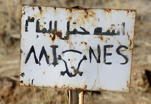 Neben den Kampfhandlungen stellte die Minenlage noch immer eine Gefährdung der eingesetzten Truppen dar. (Foto: Bundesheer/Grebien)