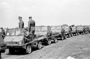 Das kleine Bundesheer-Fahrzeug mit dem Namen Haflinger sorgte für eine gute Mobilität auch abseits der Straßen. (Foto: ÖBH)