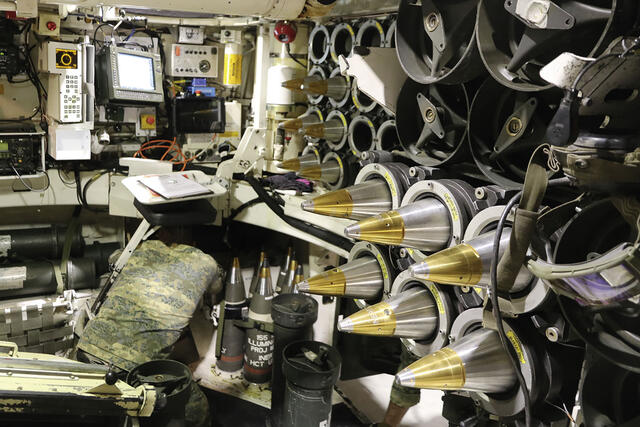 Der Geschützraum des M109 A5Ö Ladeturmtrainers. (Foto: RedTD/Angela Schmeißl)