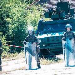 Übung der Theresianischen Militärakademie mit PsyOps-Elementen und dem IVECO „Husar“ PsyOps. (Foto: Bundesheer/Daniel Trippolt)