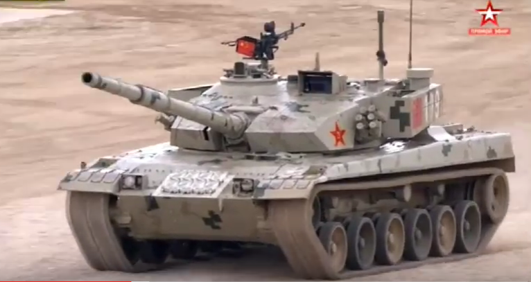 Der neue Kampfpanzertyp 96B - hier während der International Army Games 2016 - soll die Typen 59 und 69 ersetzen.