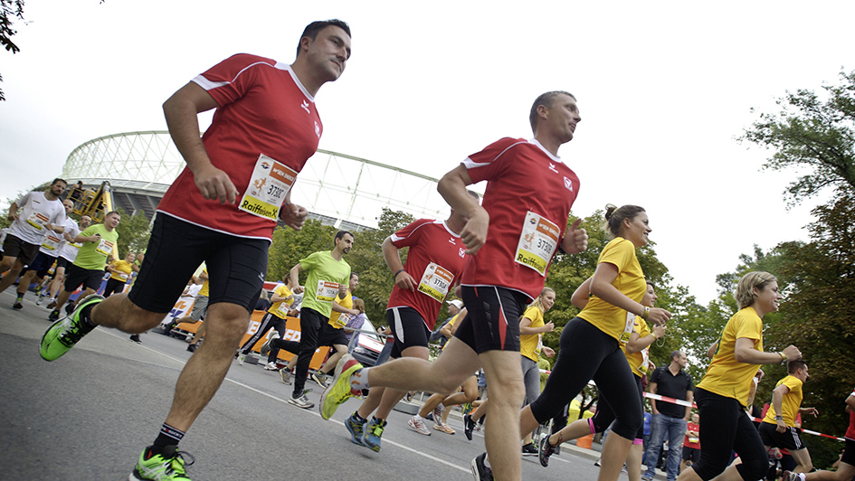 Läufer des ÖBH beim Businesslauf. (Foto: Bundesheer/Daniel Trippolt)
