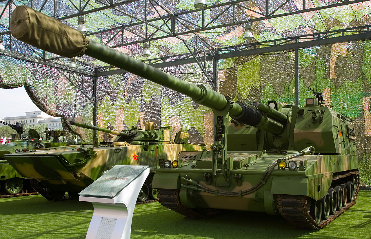 Panzerhaubitze PLZ-05 der Chinesischen Volksbefreiungsarmee. (Foto: Max Smith/Public Domain)