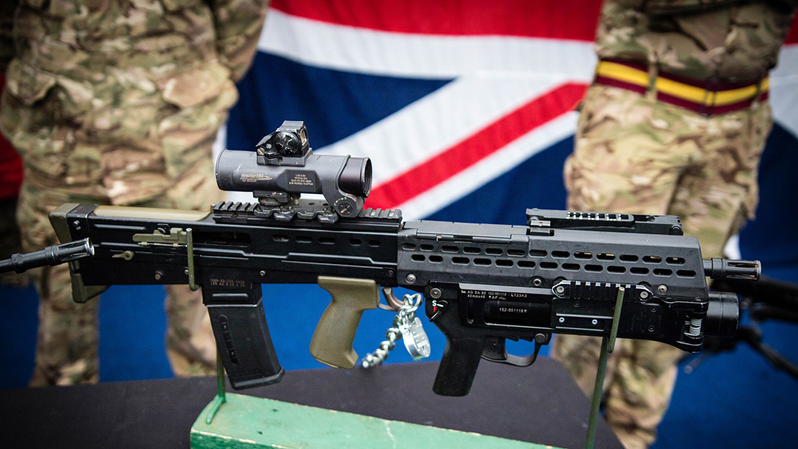 Sturmgewehr SA80 A2 der britischen Armee. (Foto: big-ashb/CC BY 2.0)
