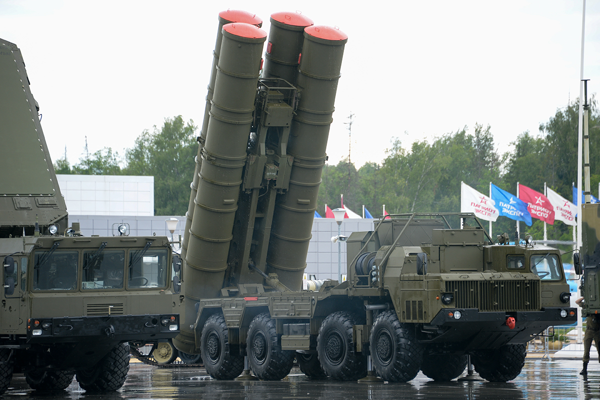 Die USA wollen Indien mit politischen und wirtschaftlichen Druck vom Kauf russischer S-400-Raketen abhalten. (Foto: Yury Shipilov, CC-BY 4.0)