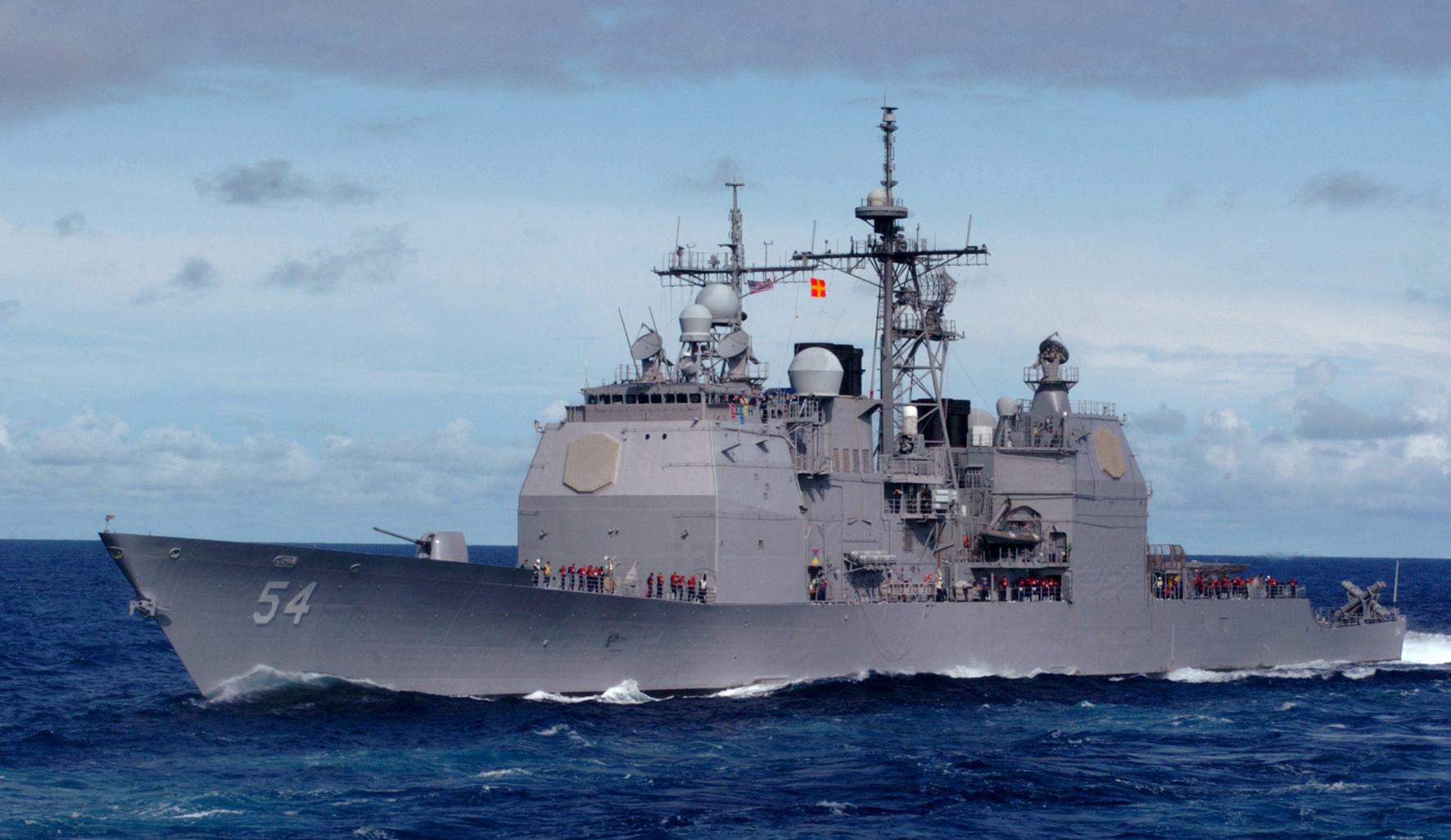 Das amerikanische Kriegsschiff USS „Antietam“ fuhr in die von China beanspruchte Straße von Taiwan ein. (Foto: MCSN John Wagner, gemeinfrei)