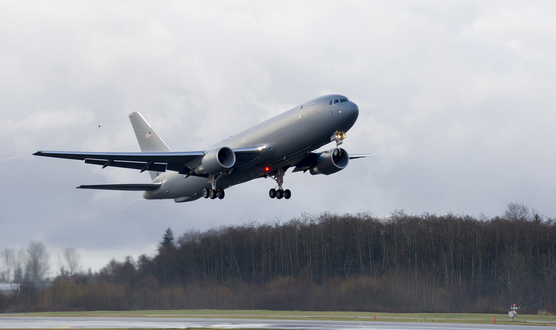 Bei der Umstrukturierung der Luftstreitkräfte der USA im Pazifikraum sollen unter anderem KC-46A Tankflugzeuge ältere Modelle ersetzen. (Foto: US Air Force, gemeinfrei)