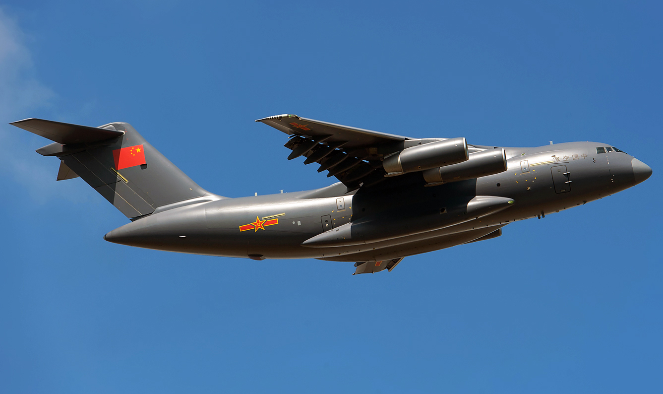 Das Transportflugzeug Xian Y20 wird zum Transport von Panzern eingesetzt. (Foto: L.G.Liao, CC BY-SA 3.0)