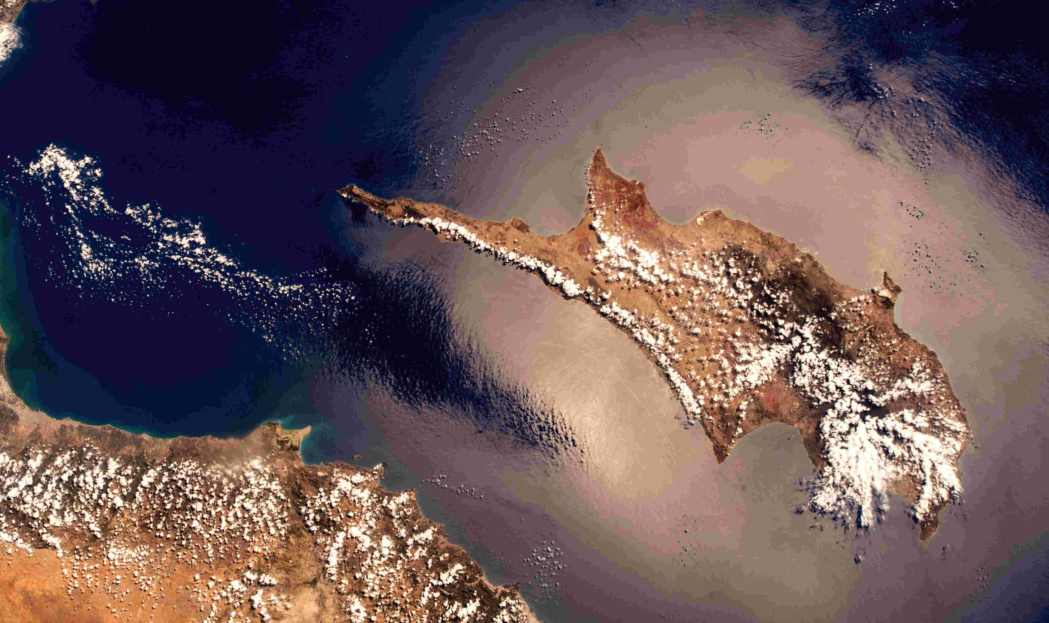 Die Insel Zypern ist seit 2004 bei der EU. (Foto: ESA/A.Gerst, CC BY-SA 3.0)