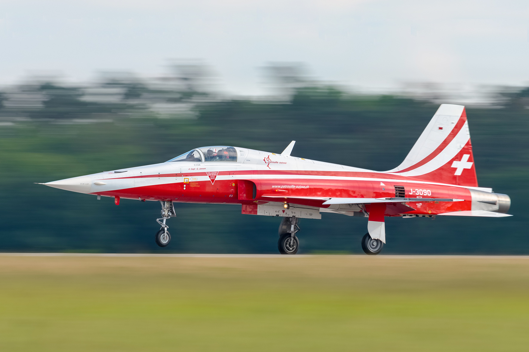 F-5E Tiger II der Patrouille Suisse bei der Berlin Air Show 2016. (Foto: Julian Herzog; CC BY-SA 4.0)