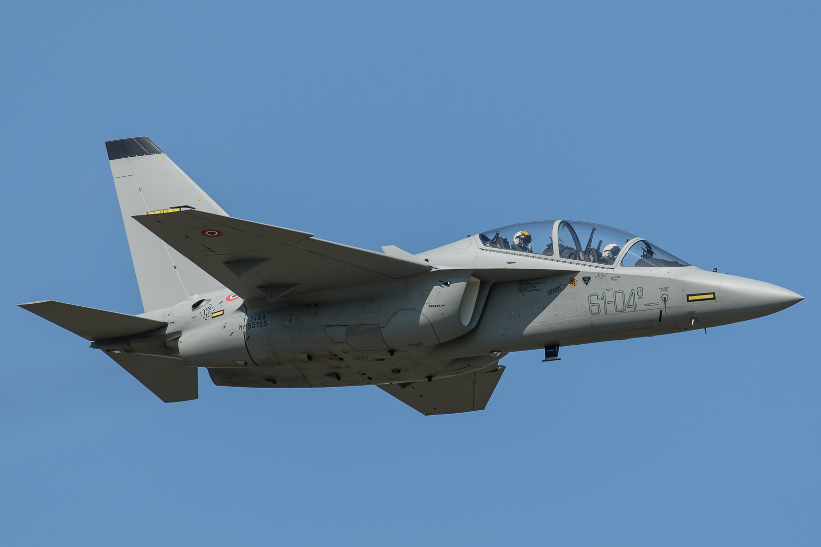 Die International Flight Training School von Leonardo nutzt die Jet-Trainer M-346 Master der italienischen Luftwaffe. (Symbolbild: Gian Marco Anzellotti, gemeinfrei)