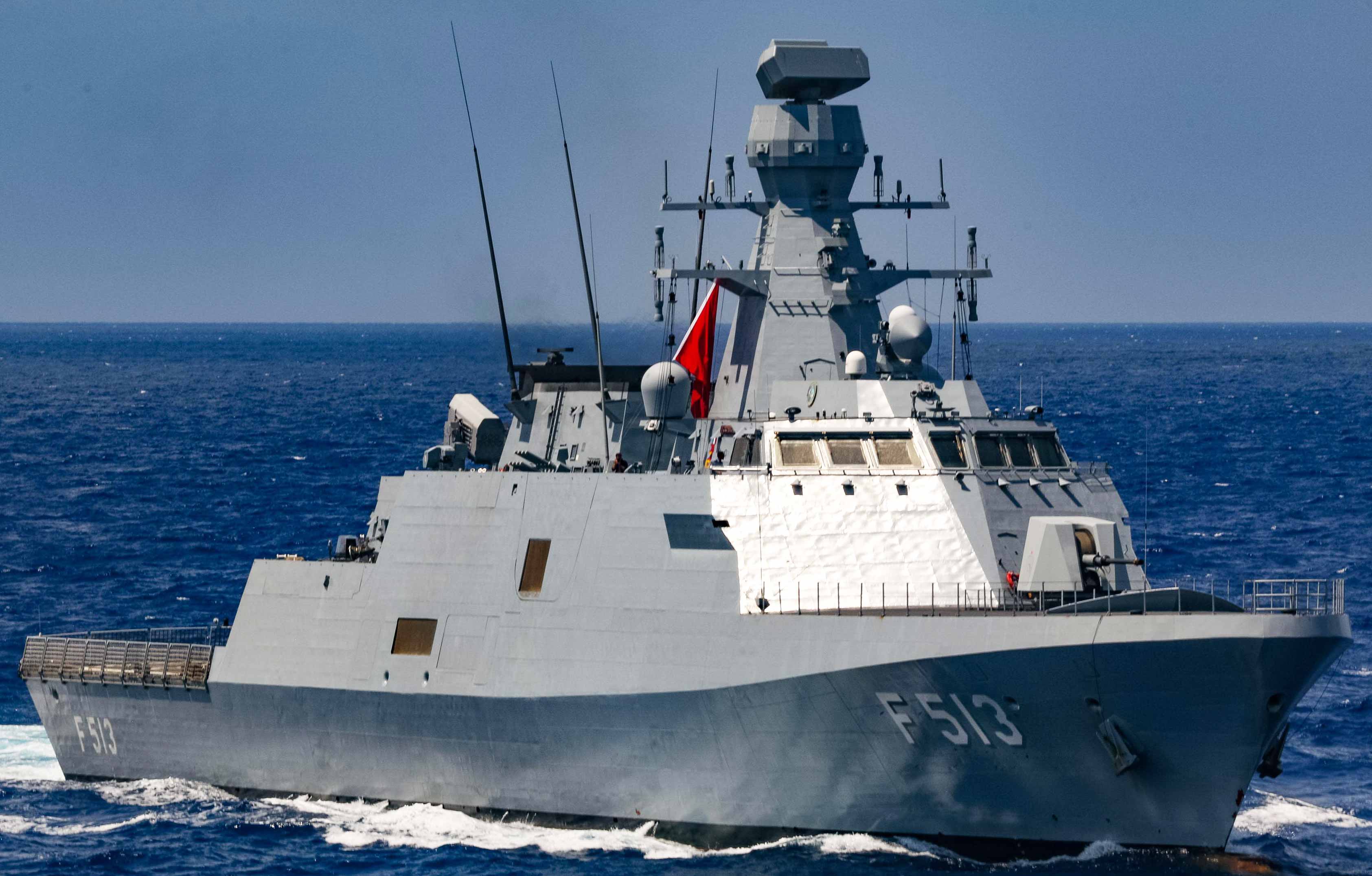 (Symbolbild: U.S. Navy; Mass Communication Specialist 3rd Class Louis Staats; gemeinfrei)