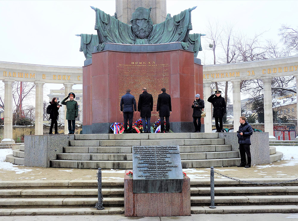 Gefallenengedenken am Schwarzenbergplatz in Wien. (Foto: Schwarzes Kreuz/Barthou)