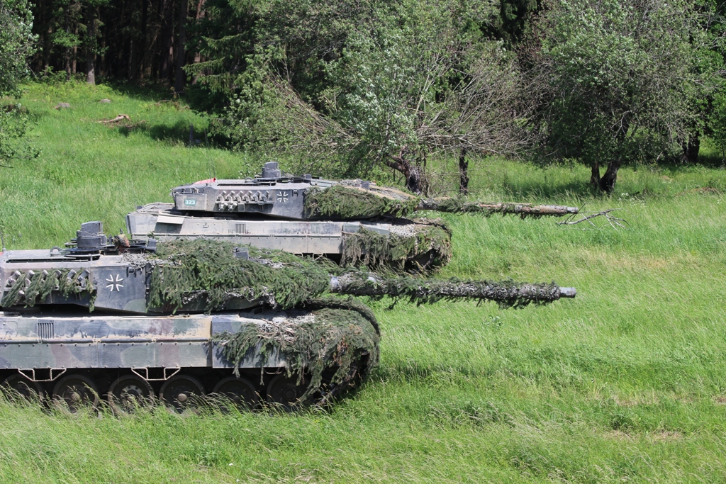 Leopard 2 A6 der Deutschen Bundeswehr in Stellung am Truppenübungsplatz Allentsteig. (Foto: Zanko)