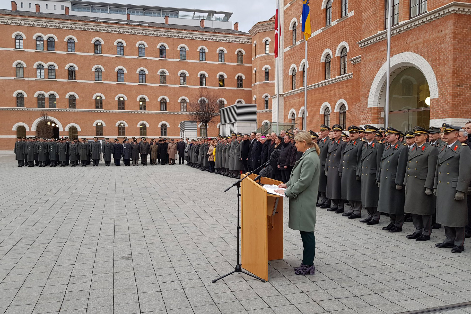 Die neue Verteidigungsministerin Klaudia Tanner beim Festakt im AG Rossau. (Foto: Bundesheer)